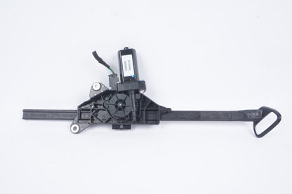 10 - 17 Mercede W207 E550 E400 Convertible Left Seat Belt Feeder Motor OEM