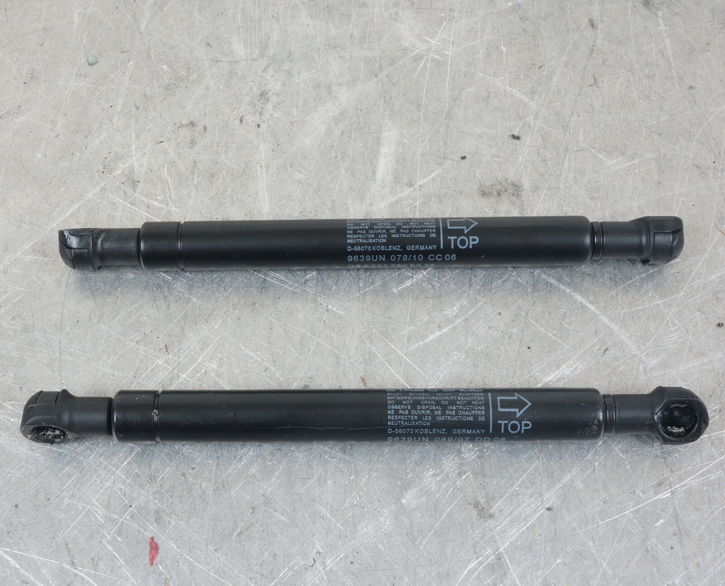 2007 - 2013 Mercedes Benz S Class W221 Trunk Lid Absorber Strut Shock Oem Pair