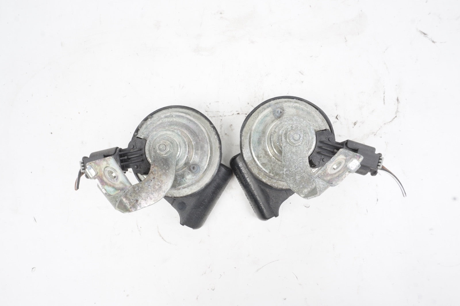 2010 - 2018 Mercedes C350 Horn Signal OEM