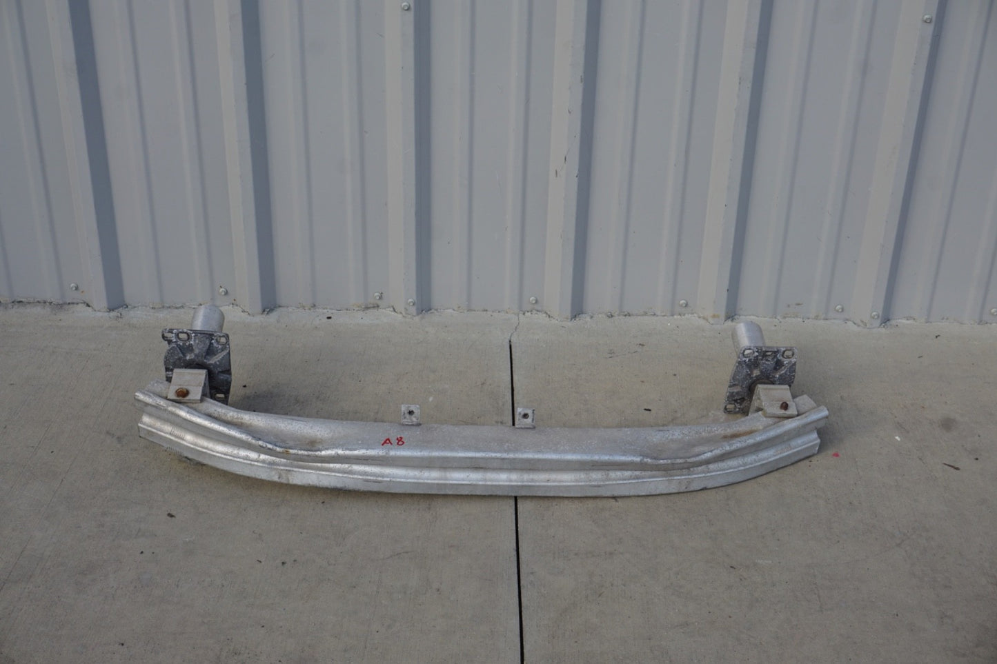 2004 - 2010 AUDI A8 QUATTRO FRONT BUMPER REINFORCEMENT IMPACT BAR 4E0807111AB