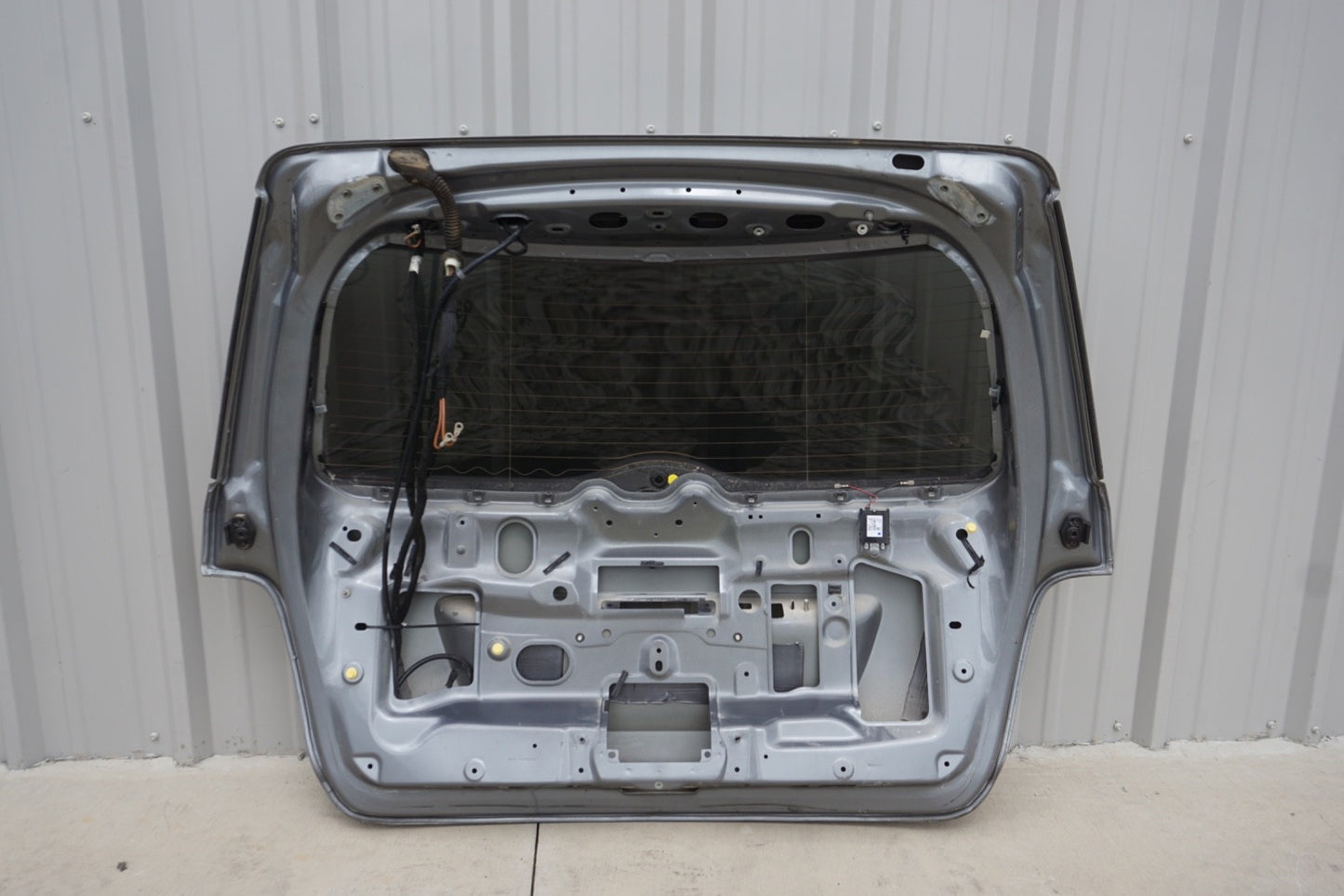 06-11 Mercedes W164 ML500 ML350 ML63 Rear Hatch Tailgate Liftgate LOCAL PICK UP