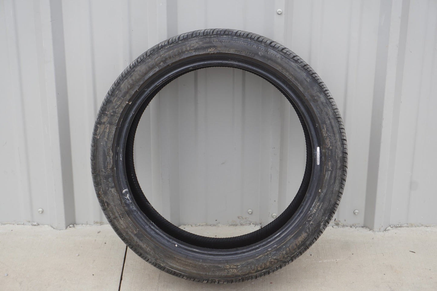 Used 235/40R18 Bridgestone Turanza Quiet Track 95V - 8/32