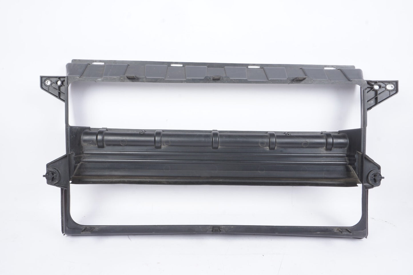 2021 - 2023 Polestar 2 Radiator Core Air Shutter Air Duct Shield Cover OEM