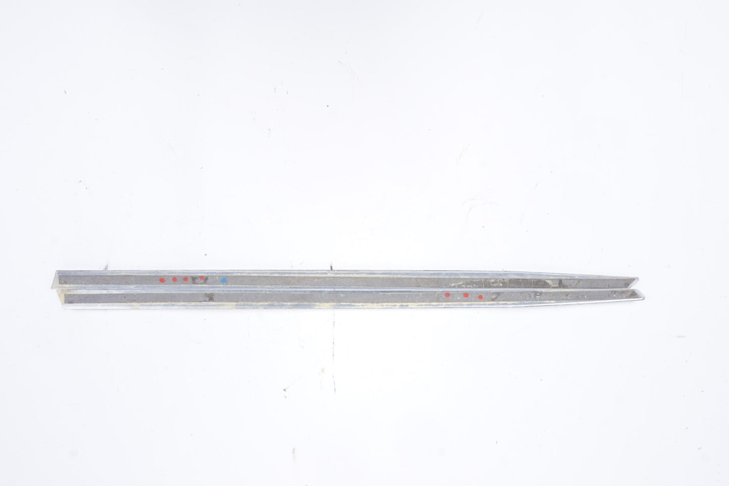 2010-2014 MERCEDES E350 C207 COUPE LEFT & RIGHT QUARTER PANEL MOLDING SET OEM