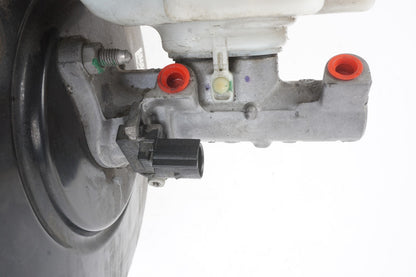 2014-2019 Volkswagen Passat Power Brake Booster & Master Cylinder OEM