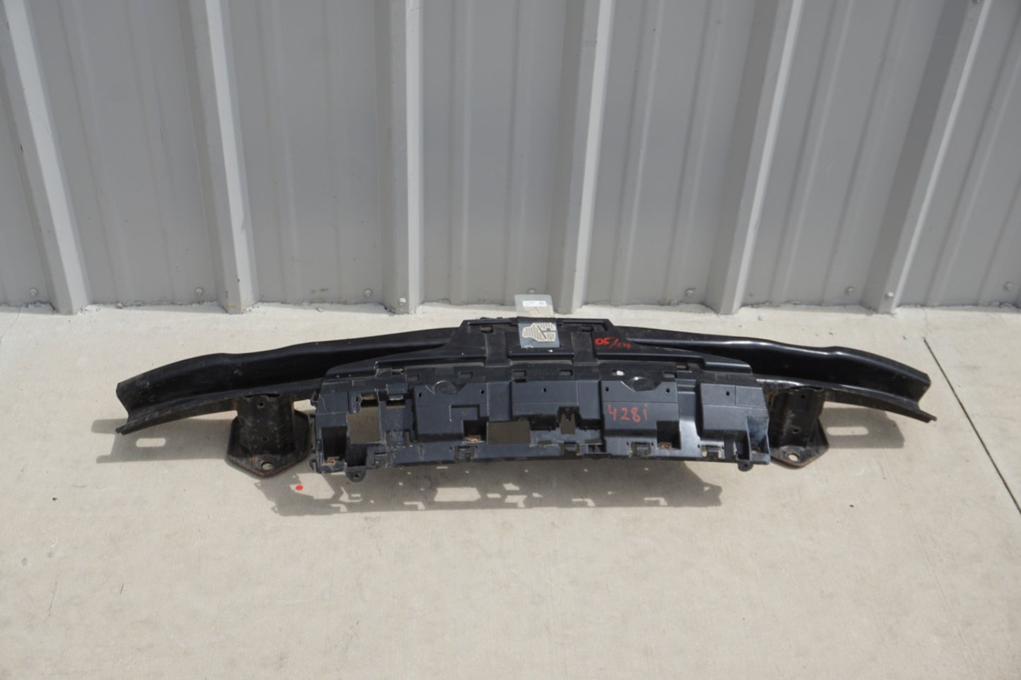 2014 - 16  BMW GRAN CONVERTIBLE 428I 435I  REAR BRACKET REINFORCEMENT BUMPER