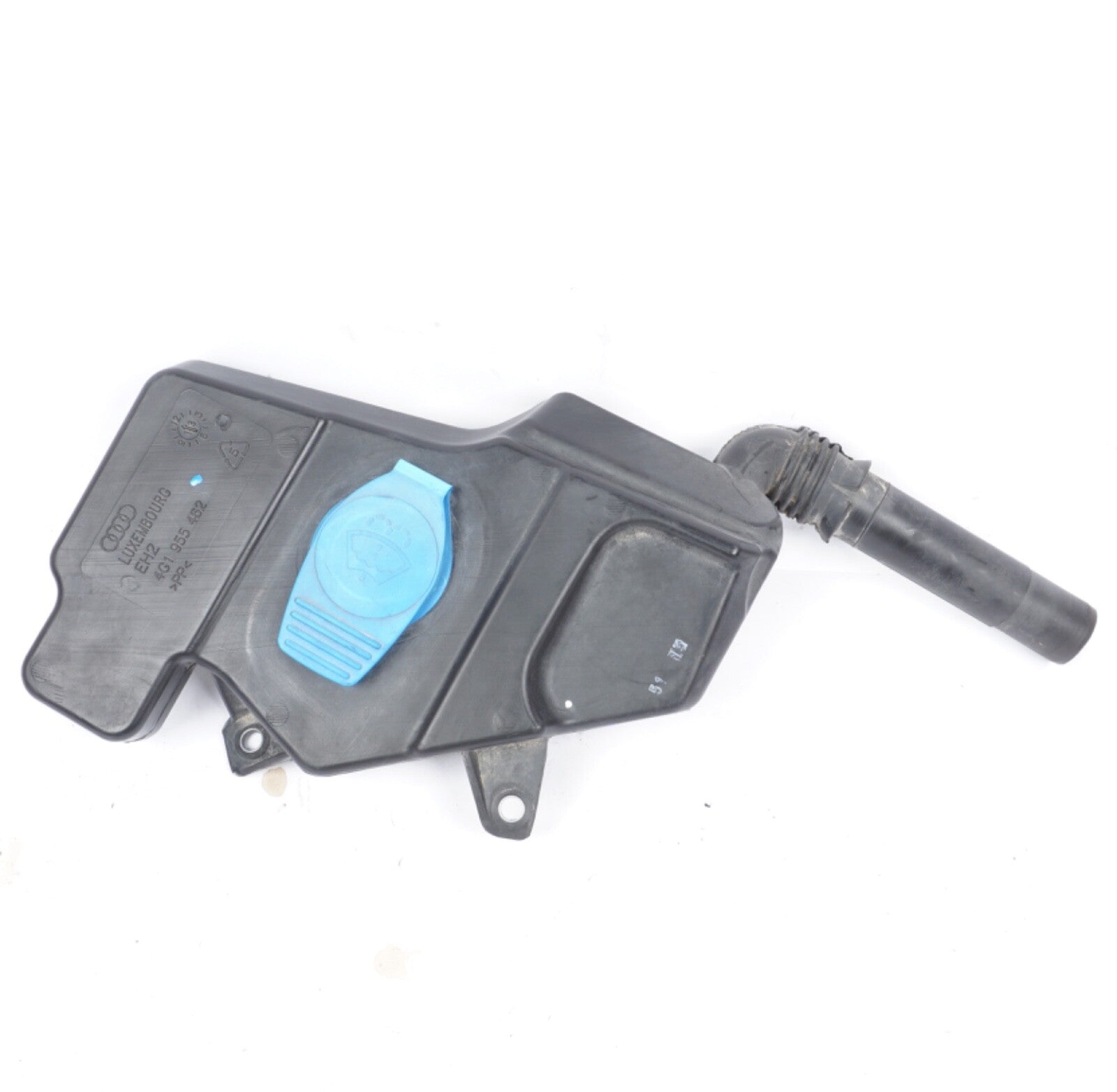 12-17 AUDI A6 S6 A7 S7 Windshield Washer Fluid Reservoir 4G1955462 OEM