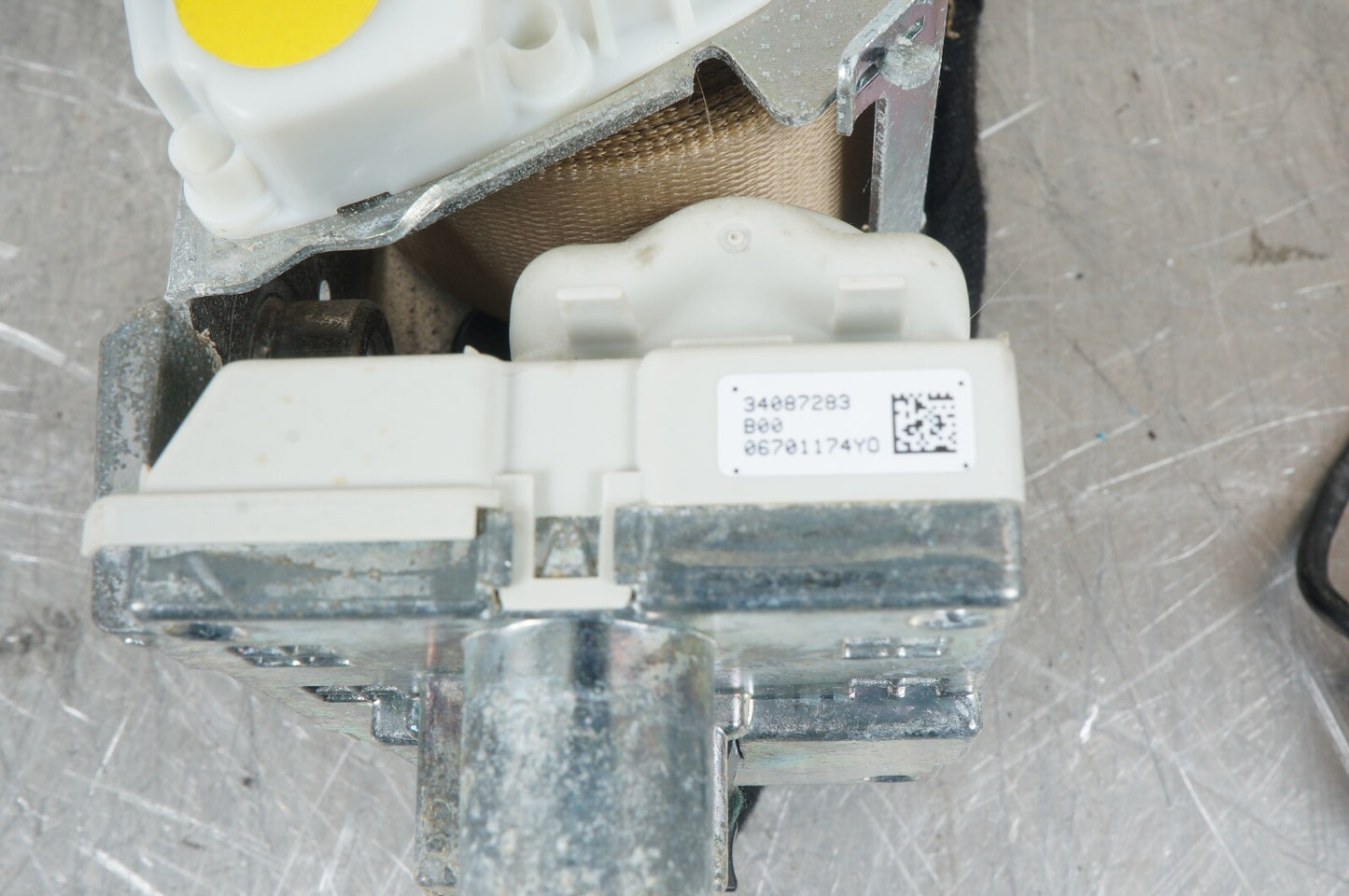 10-13 Mercedes W221 S400 S550 Front Right Side Seat Belt Retractor Beige OEM