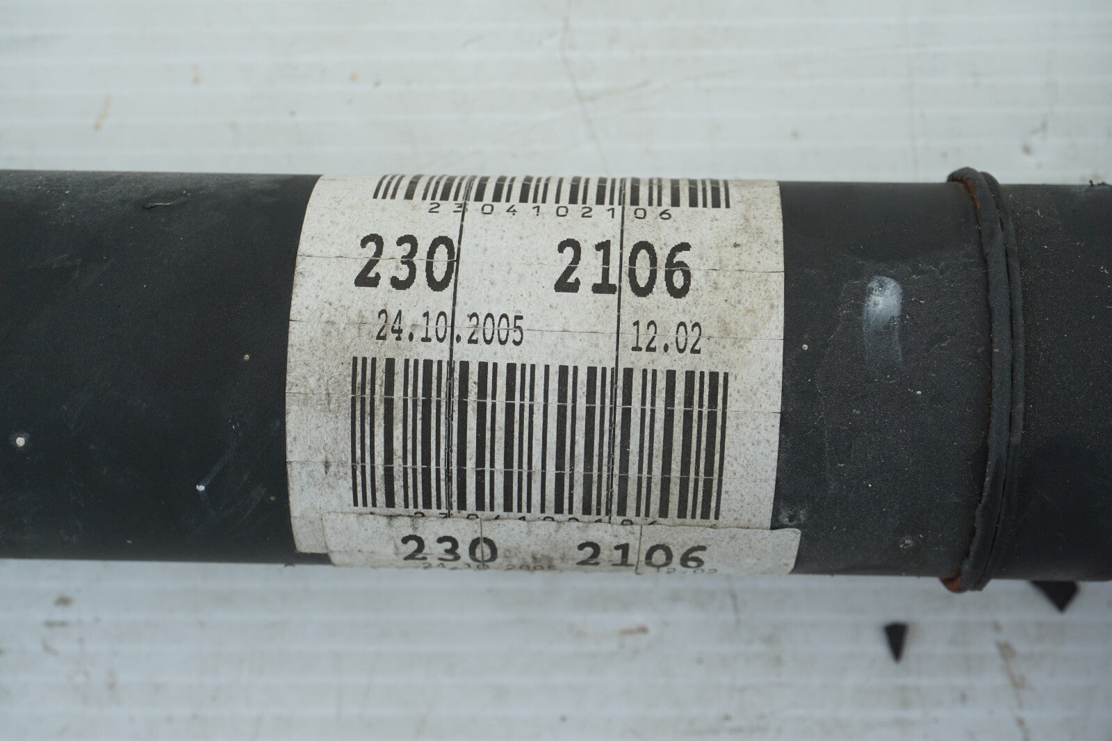 2003-2006 Mercedes-Benz SL500 REAR DRIVESHAFT 2304102106 OEM