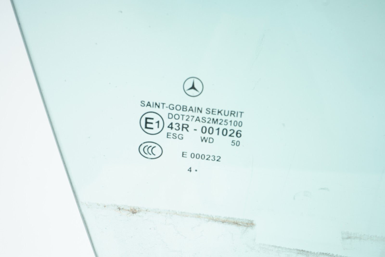 03 - 12 Mercedes R230 SL500 SL600 FRONT RIGHT PASSENGER DOOR WINDOW GLASS OEM
