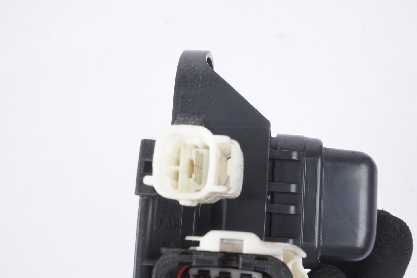 2010 - 2015 Lexus Is350 Is250 Convertible Rear Trunk Relay Fuse Junction Box OEM