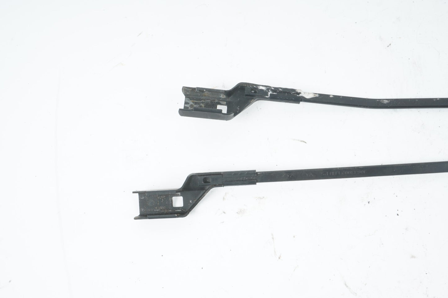 2006-2013 VOLVO C70 WINDSHIELD WIPER ARM LEFT & RIGHT SET OEM