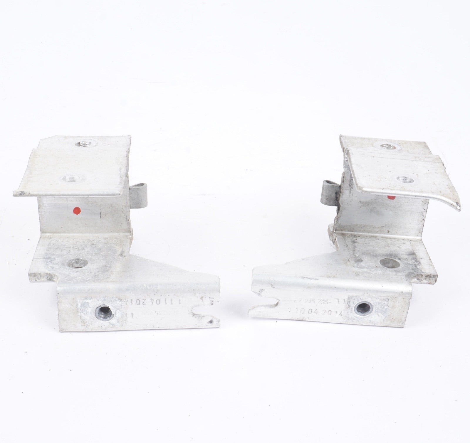 14-20 BMW F22 F30 F31 F32 Radiator Carrier Support Bracket Set Left Right OEM