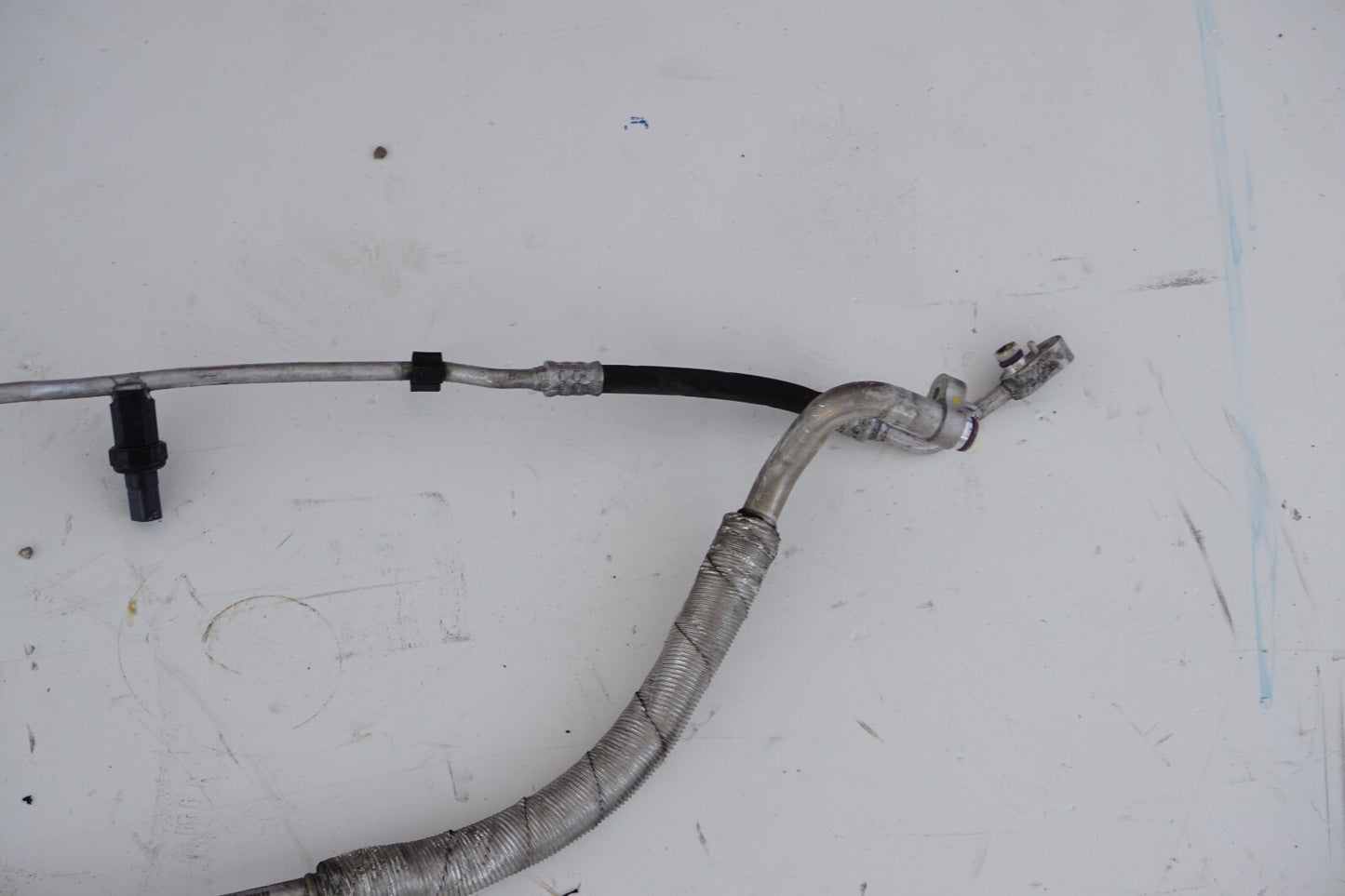 2012 - 2018 BMW 650i A/C AC AIR CONDITION HOSE PIPE LINE  OEM