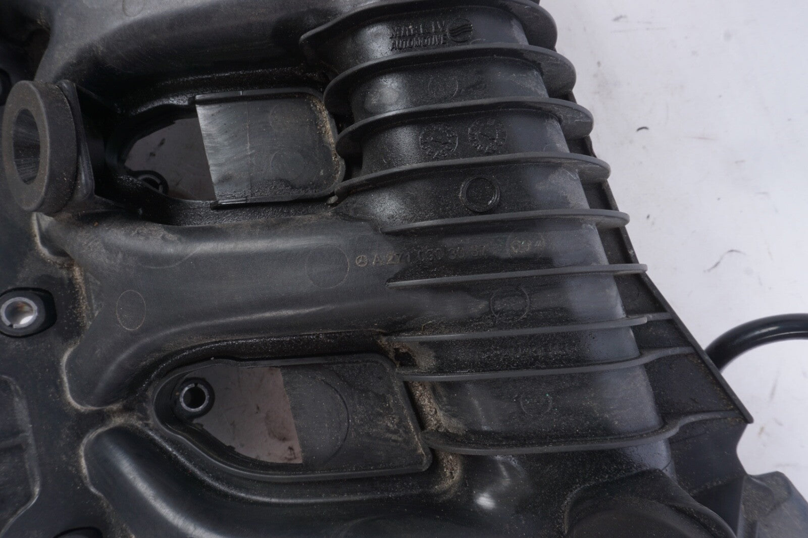 12-15 Mercedes W204 C250 SLK250 M271 Intake Manifold 2710903037 OEM