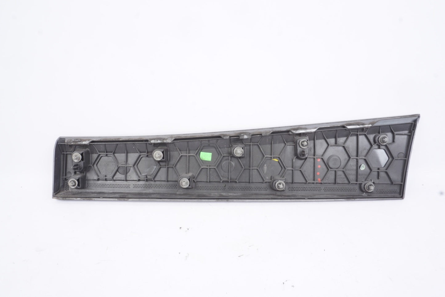 2018 - 2023 BMW X2 - REAR Right Lower DOOR Blade / Molding (M) 8069198