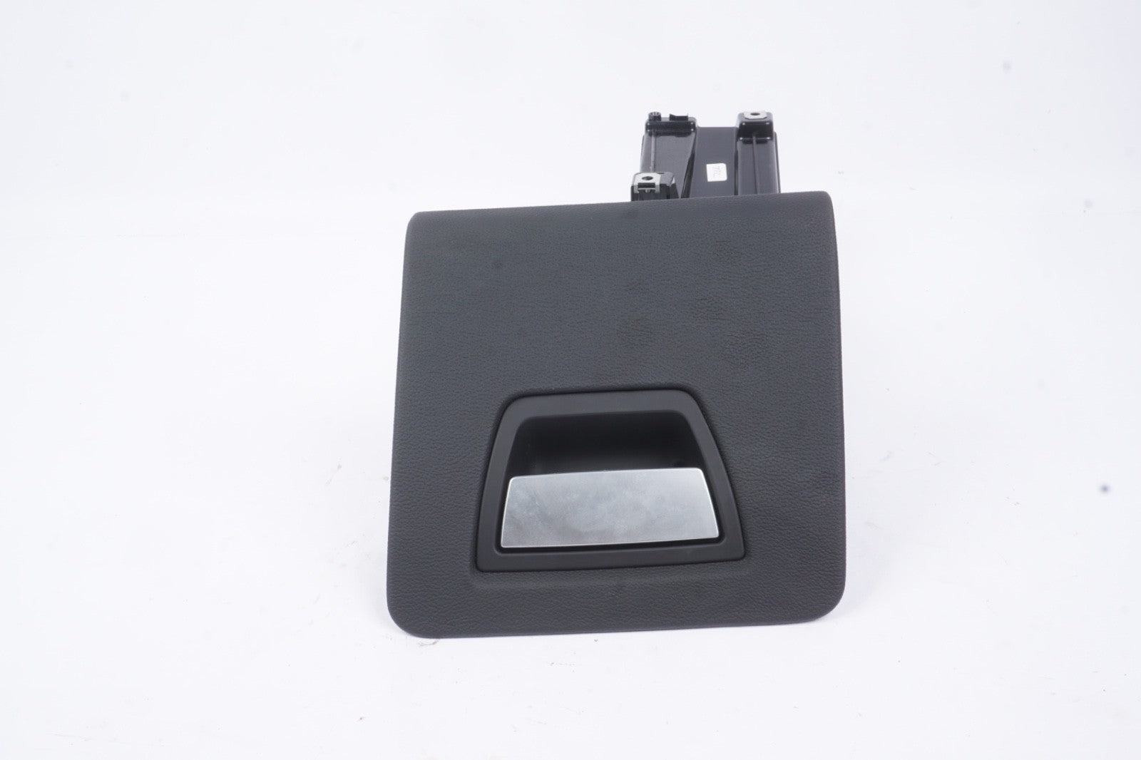 2014 -2016 MASERATI GHIBLI LEFT DASH CUBBY SMALL GLOVE BOX COMPARTMENT TRIM ASSY