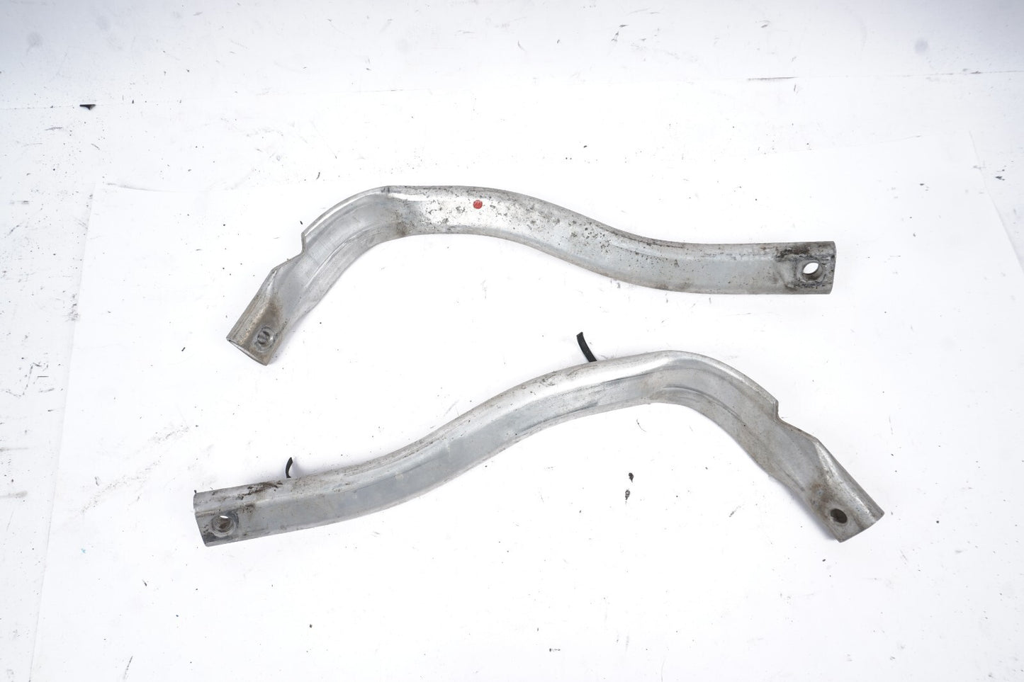 2011-2018 Audi A8L A8 Front Left & Right Fender Support Brace Bracket SET OEM