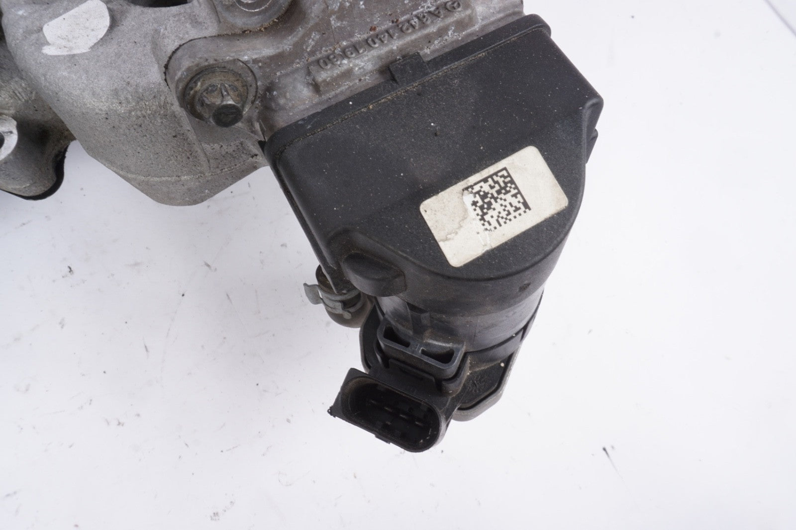 2011-2013 MERCEDES E350 (W212) 3.0L  DIESEL - LEFT ENGINE INTAKE MANIFOLD