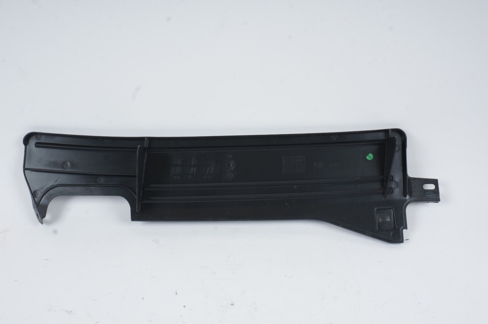 GM OEM 20-21 CADILLAC CT4 Cowl Cowl-Deflector 84603097