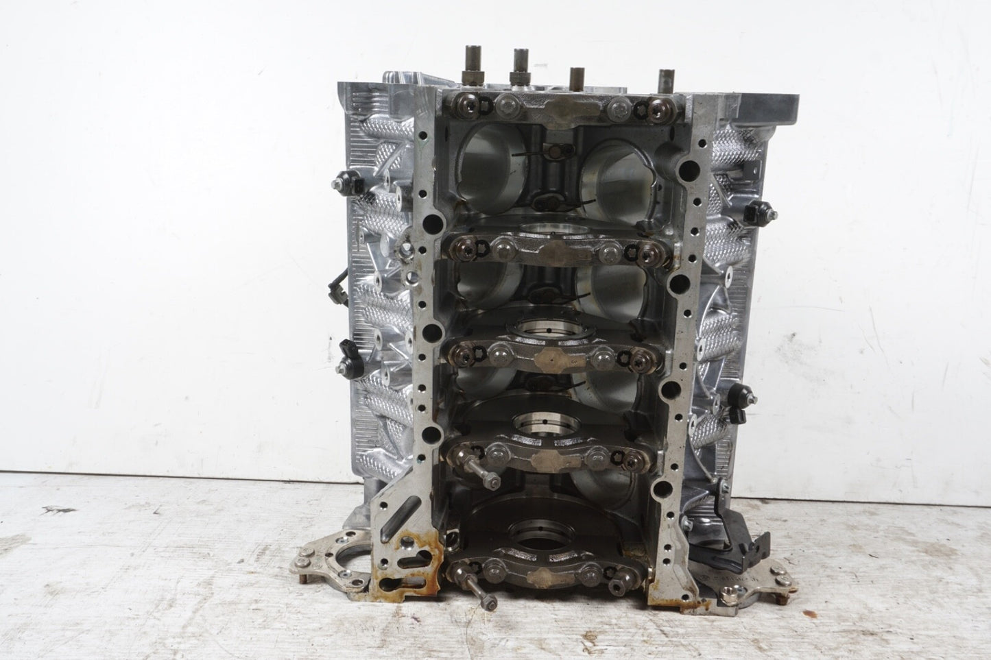2011-2016 BMW 550I 650 750 ENGINE CYLINDER BLOCK HOUSING OEM