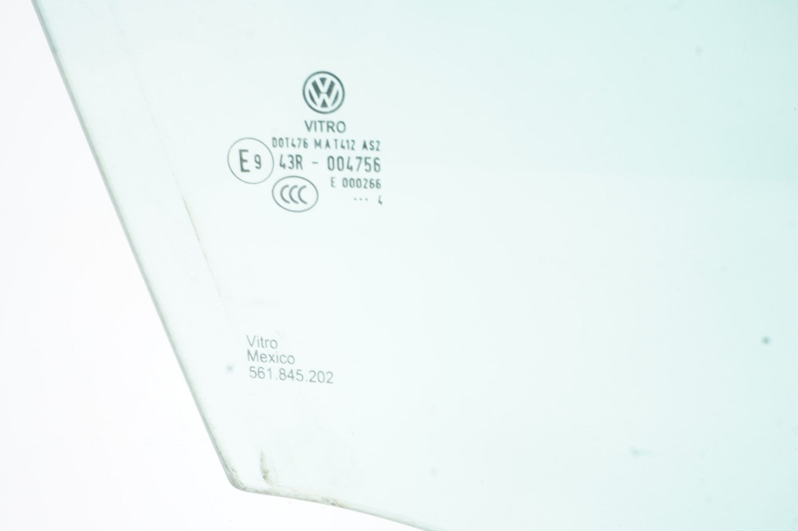 2012-2022 Volkswagen Passat Front Right Passenger Door Window Glass OEM