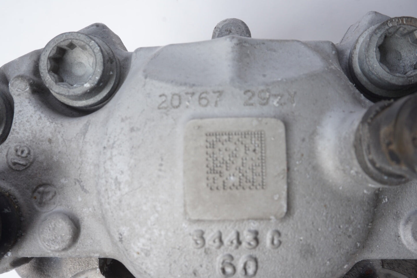 2010-2013 MERCEDES E350 FRONT LEFT DRIVER SIDE BRAKE CALIPER OEM 27K Miles