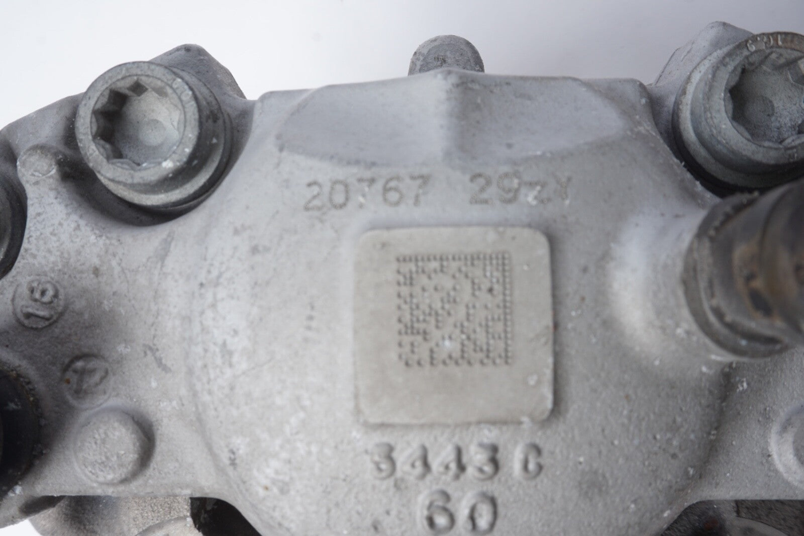 2010-2013 MERCEDES E350 FRONT LEFT DRIVER SIDE BRAKE CALIPER OEM 27K Miles