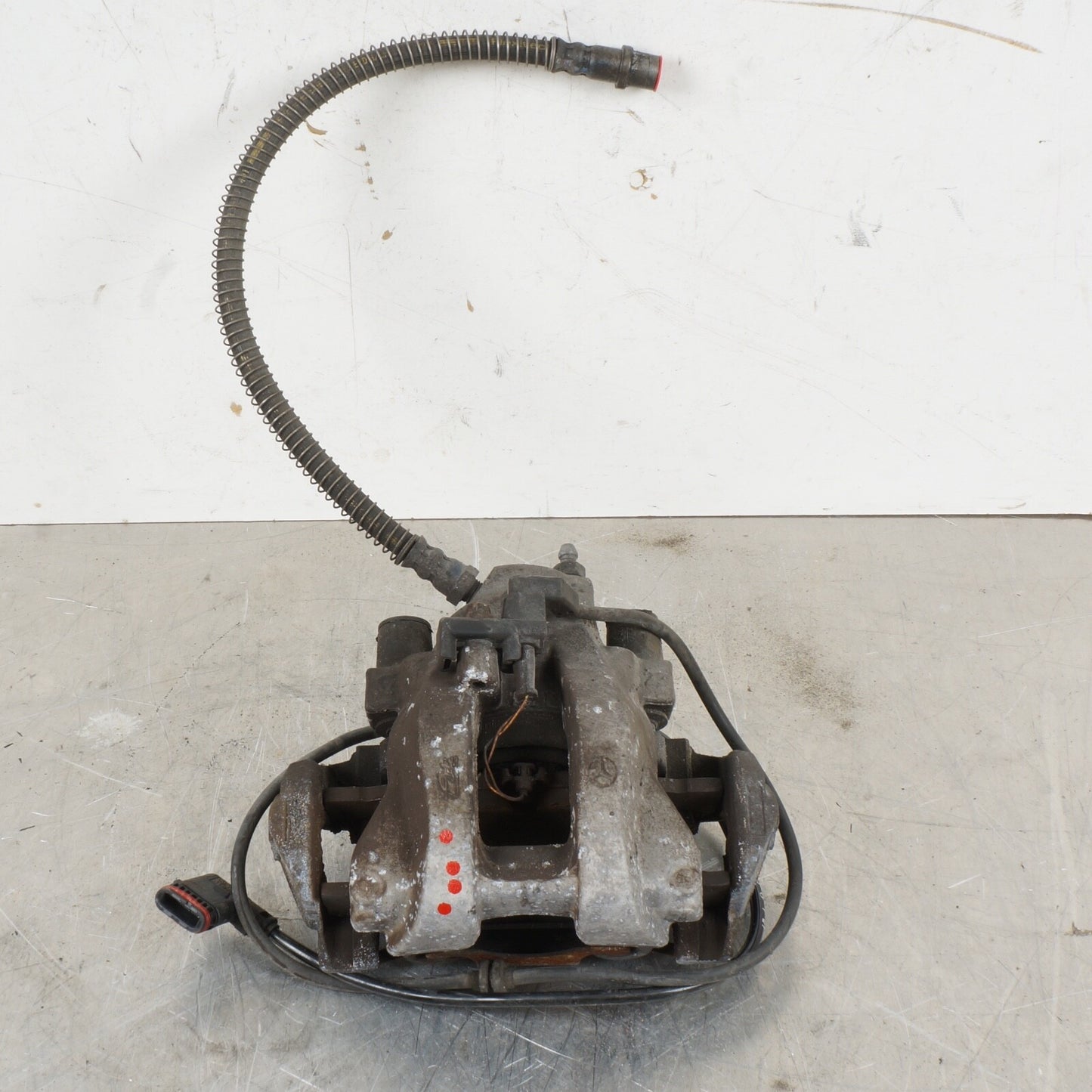 07-13 Mercedes W221 S550 CL550 Rear Right Brake Caliper OEM