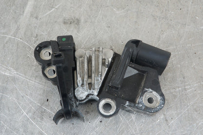 MERCEDES BENZ ALTERNATOR REGULATOR F00M 346 081 A0031546906 OEM
