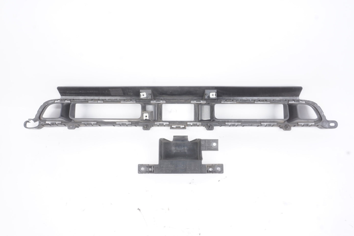 2019 - 2023 Jeep Renegade Willys Lower Center Grille OEM
