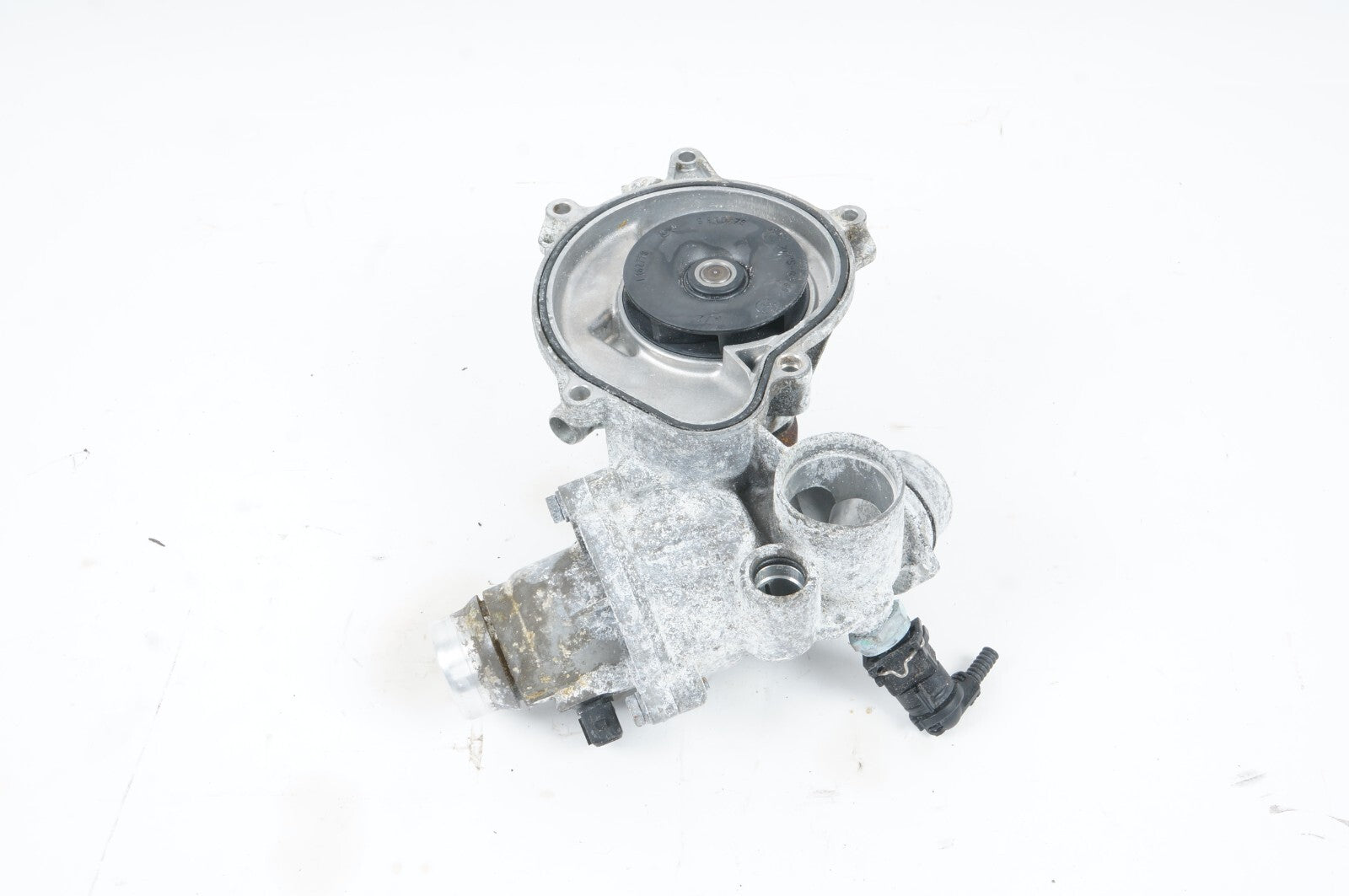 2006 - 2010 BMW 650I COOLANT WATER PUMP 7524552  OEM