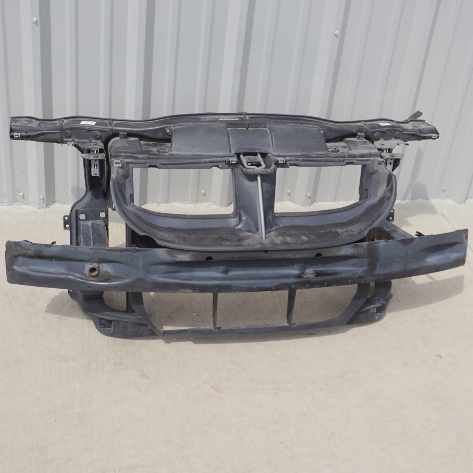 07-13 BMW E92 E93 CONVERTIBLE Front Clip Radiator Support Frame Frame Air Duct