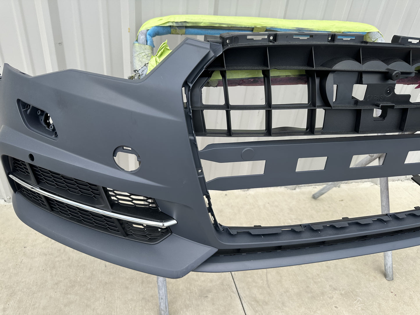 2016 AUDI A6 C7 S6 S-line Front Bumper Cover With Side Grilles
