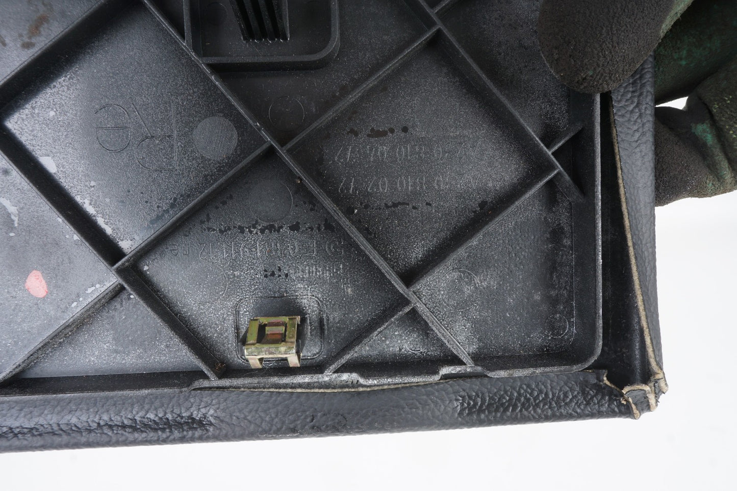 2003 - 2006 Mercedes SL500 Rear Left Right Side Storage Compartment Lid Cover