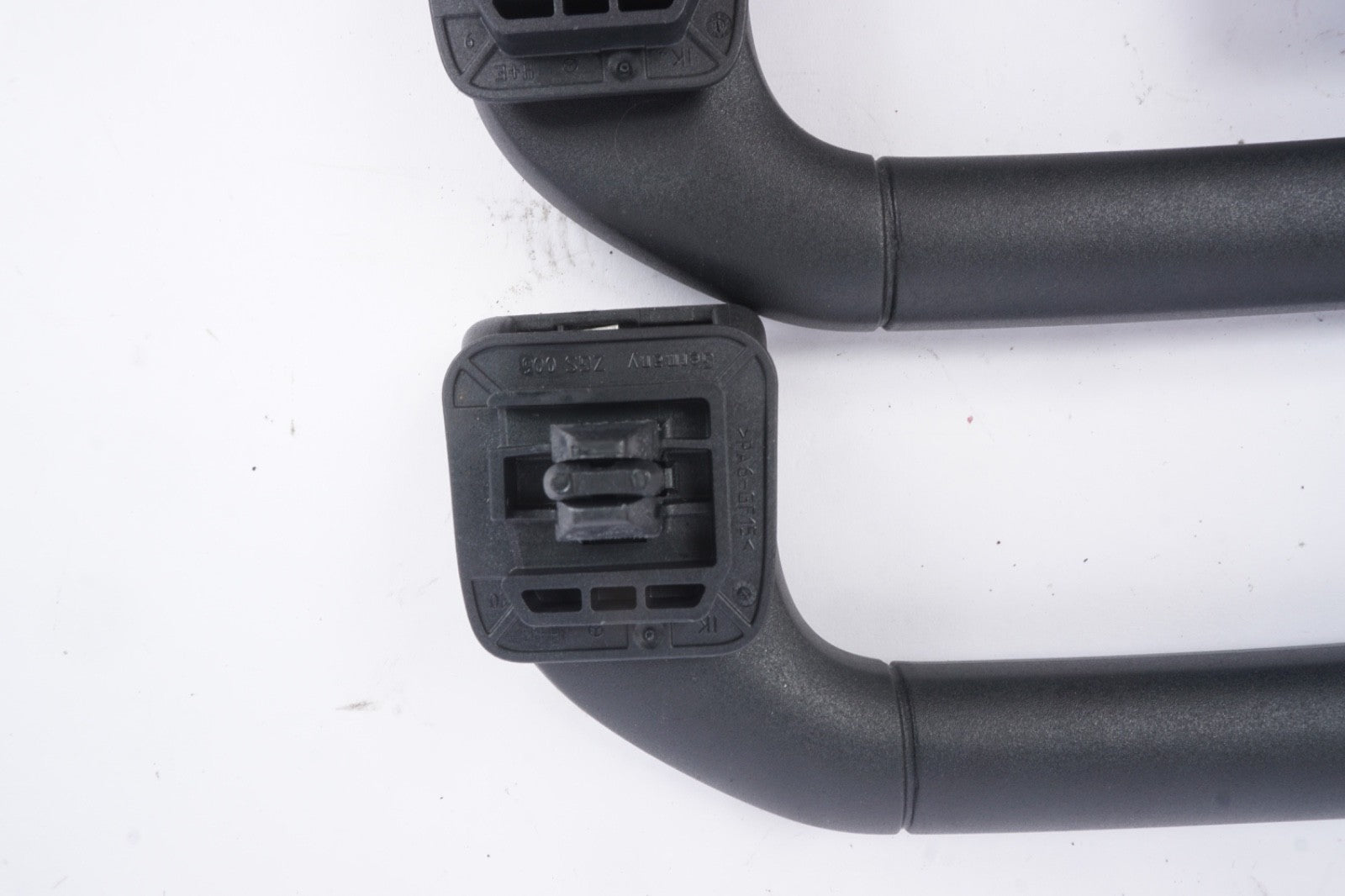2010-2016 MERCEDES W212 E63 E350 E550 UPPER ROOF DOME GRAB HANDLE SET OEM