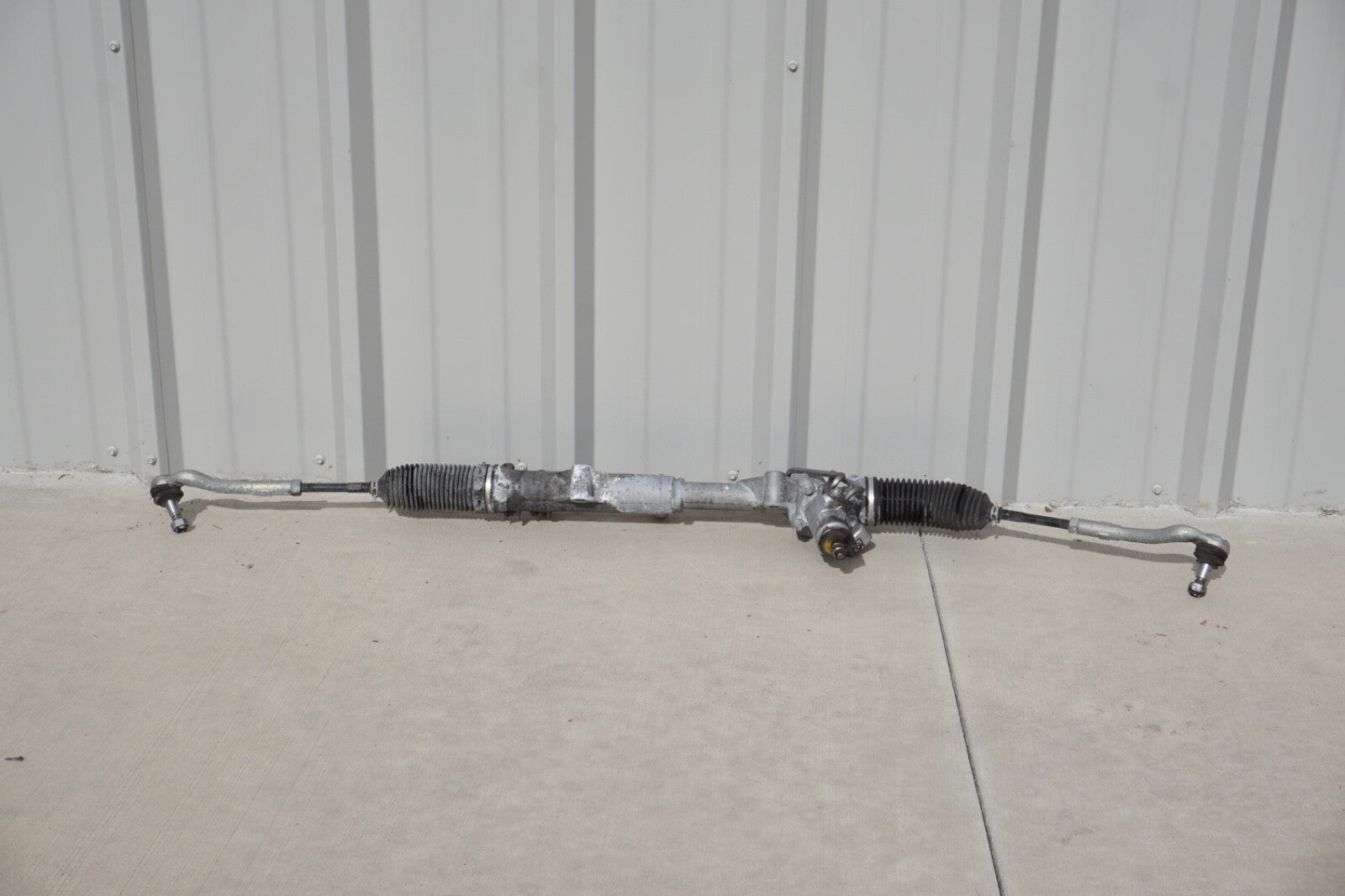 10-13 Mercedes W207 E550 E350 Power Steering Rack and Pinion OEM