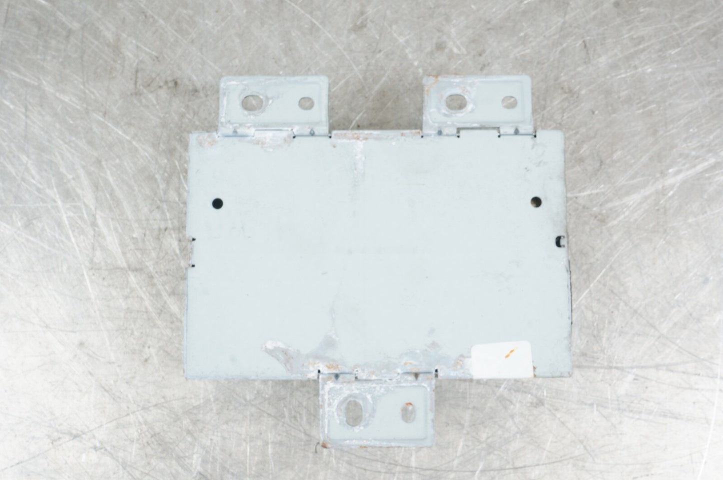2010 - 2013 Mercedes Benz E Class W212 E550 Interface Control Module A2049009301