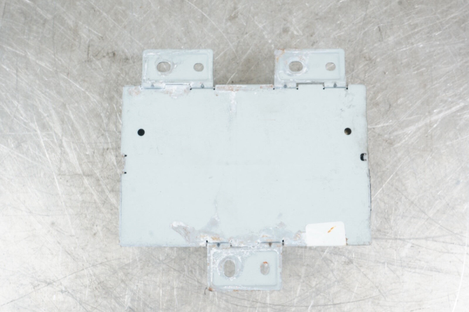 2010 - 2013 Mercedes Benz E Class W212 E550 Interface Control Module A2049009301