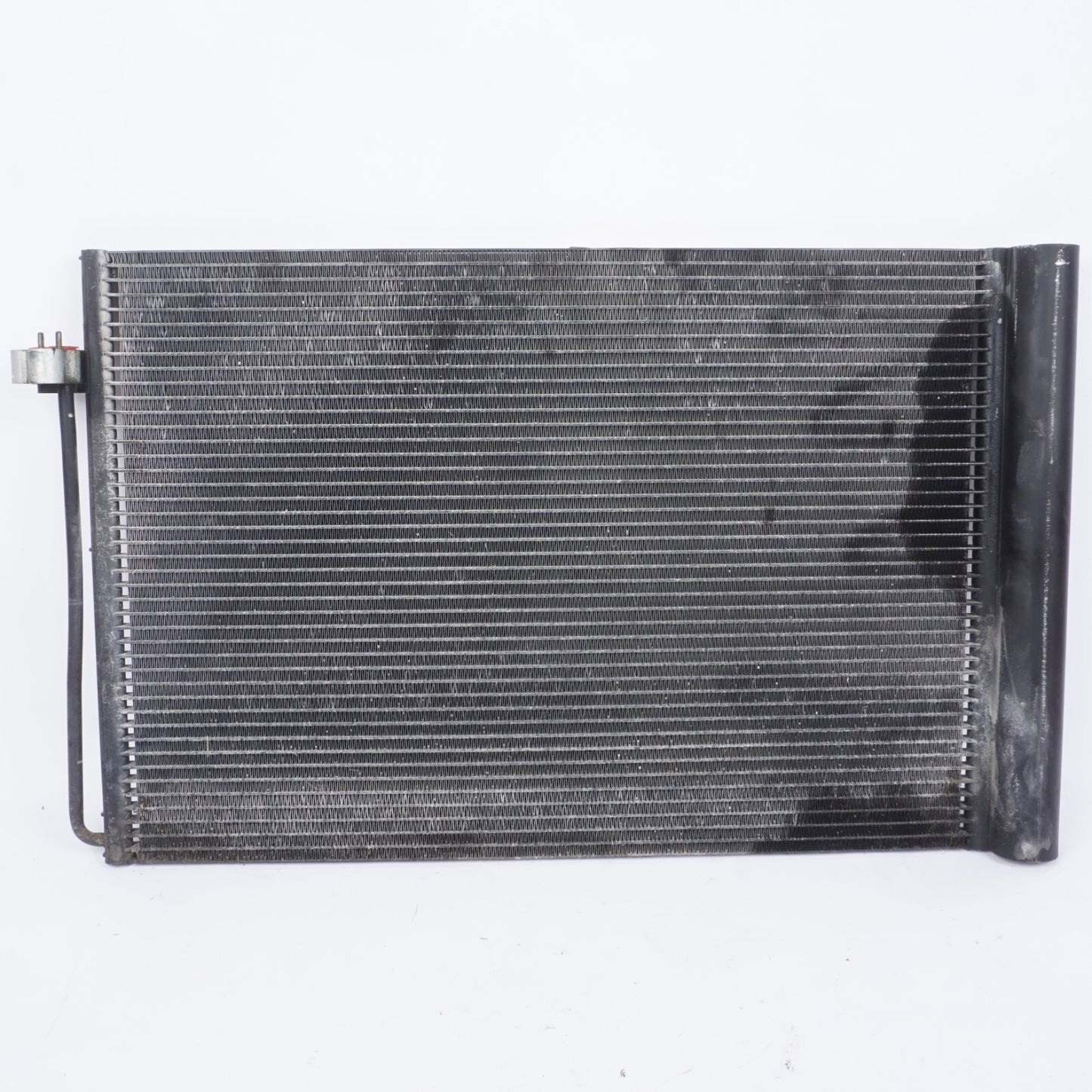 2006 - 2010  BMW 650i E63 E64 A/C Condenser 2282939 OEM
