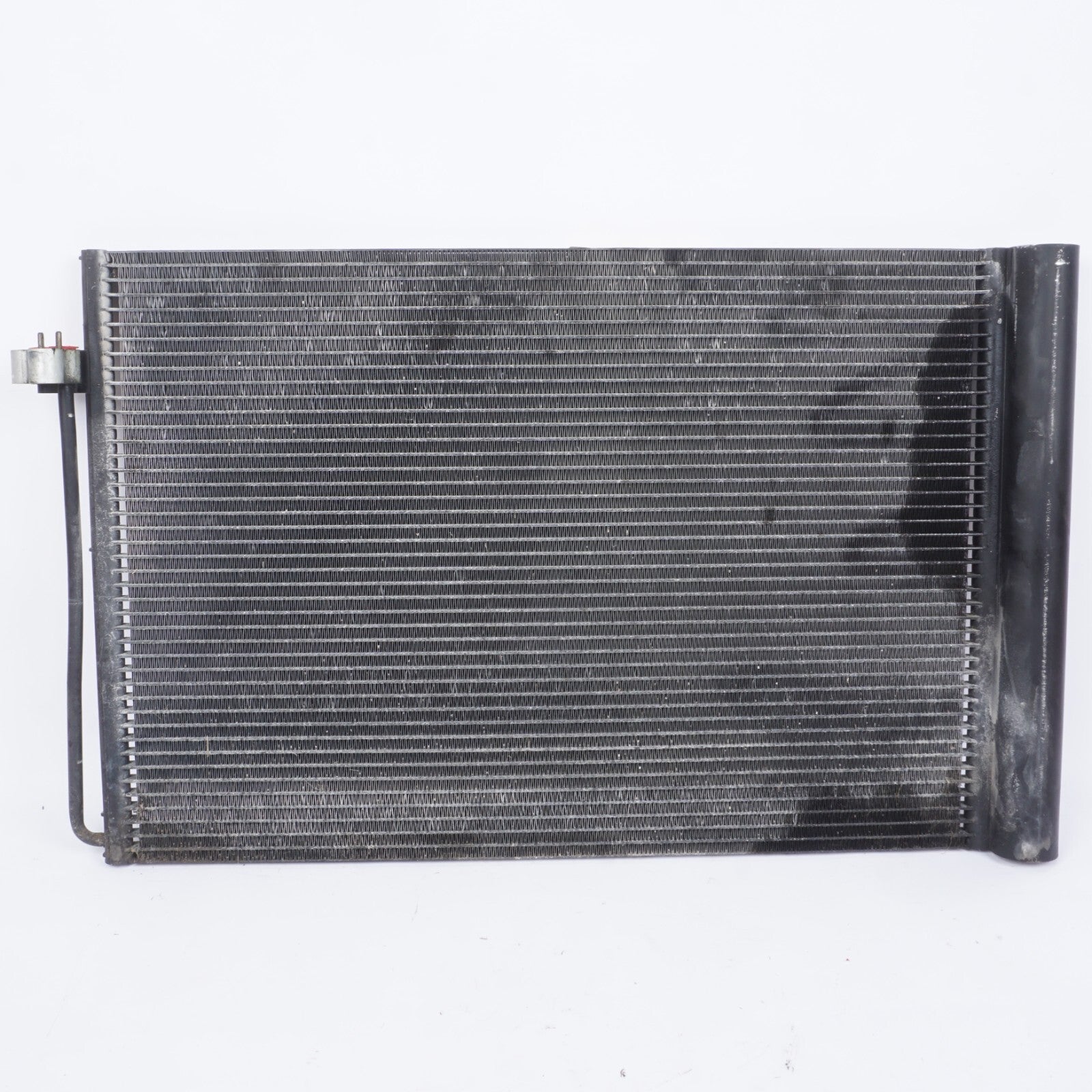 2006 - 2010  BMW 650i E63 E64 A/C Condenser 2282939 OEM