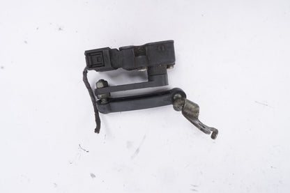 2018-2023 BMW X2 (F39) REAR SUSPENSION HEIGHT LEVEL SENSOR 6870200
