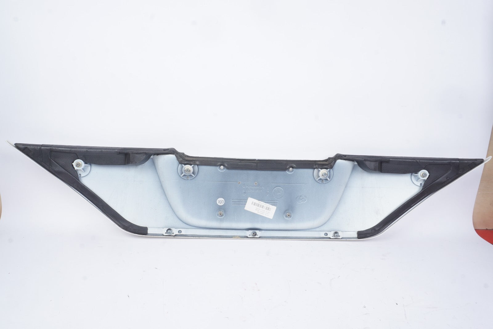 03-12 Mercedes R230 SL500 SL550 SL55 AMG Trunk Lid License Plate Holder OEM