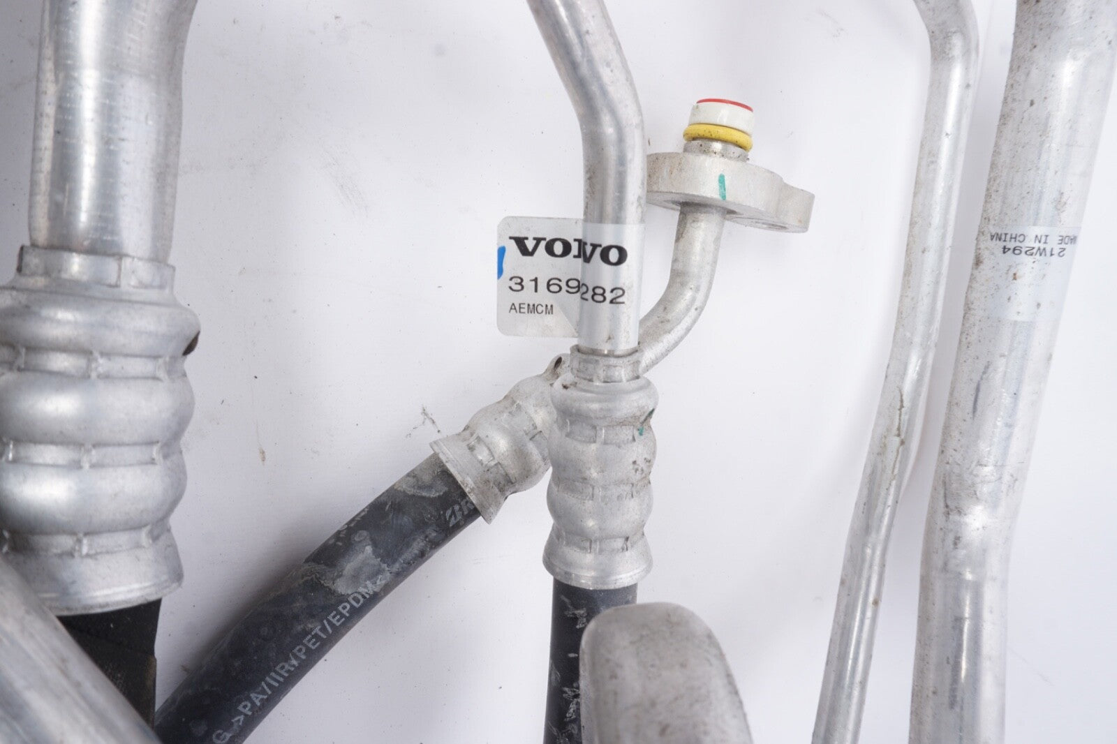 2021 - 2024 POLESTAR 2 A/C AIR CONDITIONING REFRIGERANT HOSE PIPE LINE SET
