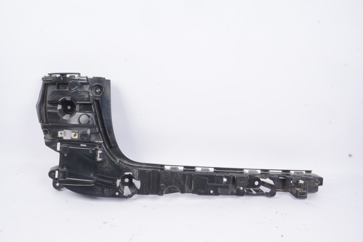 2011 - 2017 BMW X3 F25 REAR LEFT DRIVER CENTER BUMPER MOUNT BRACKET 7338757 OEM