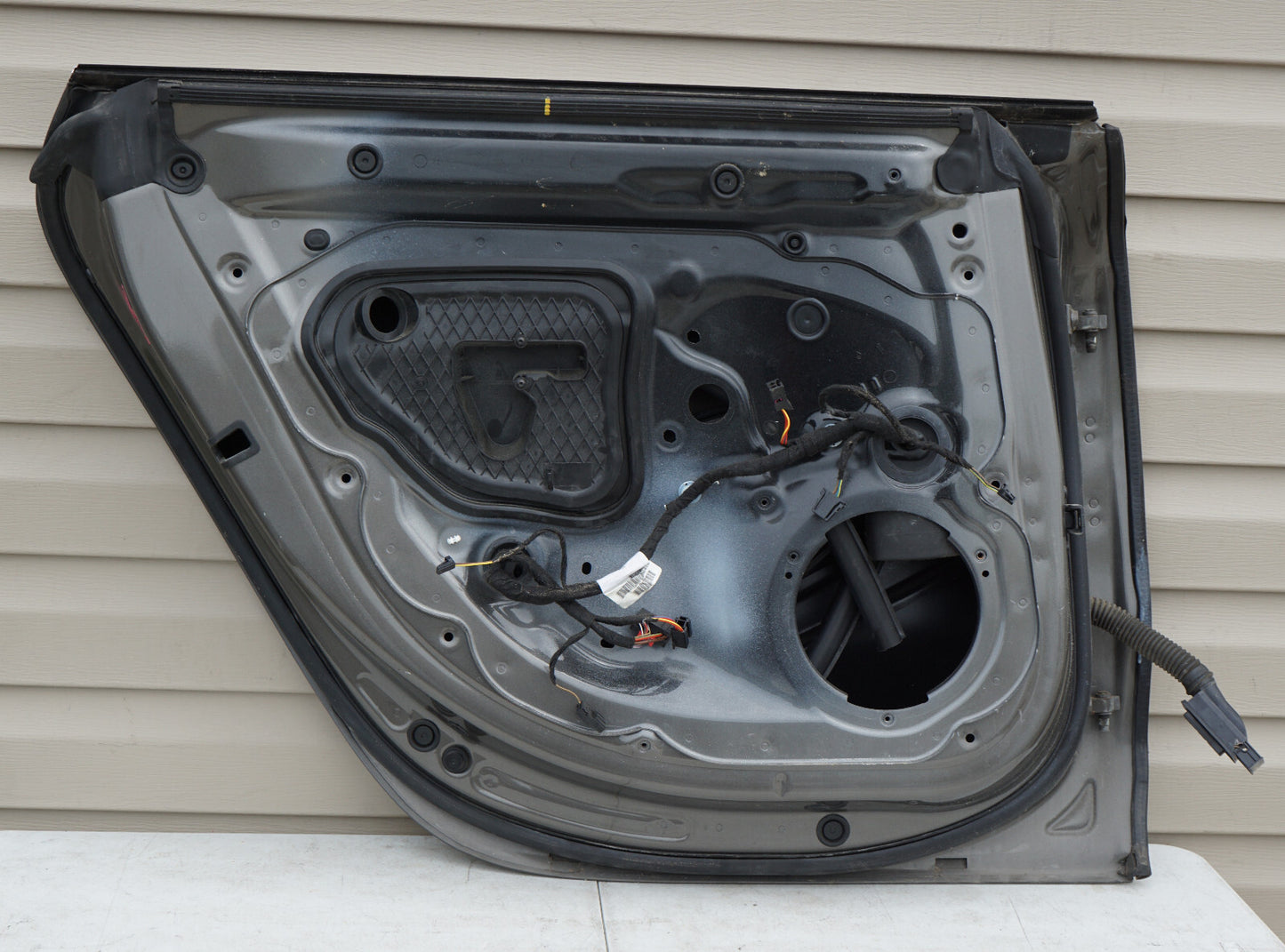 2012 - 2014 AUDI A7 REAR LEFT DRIVER SIDE DOOR SHELL OEM