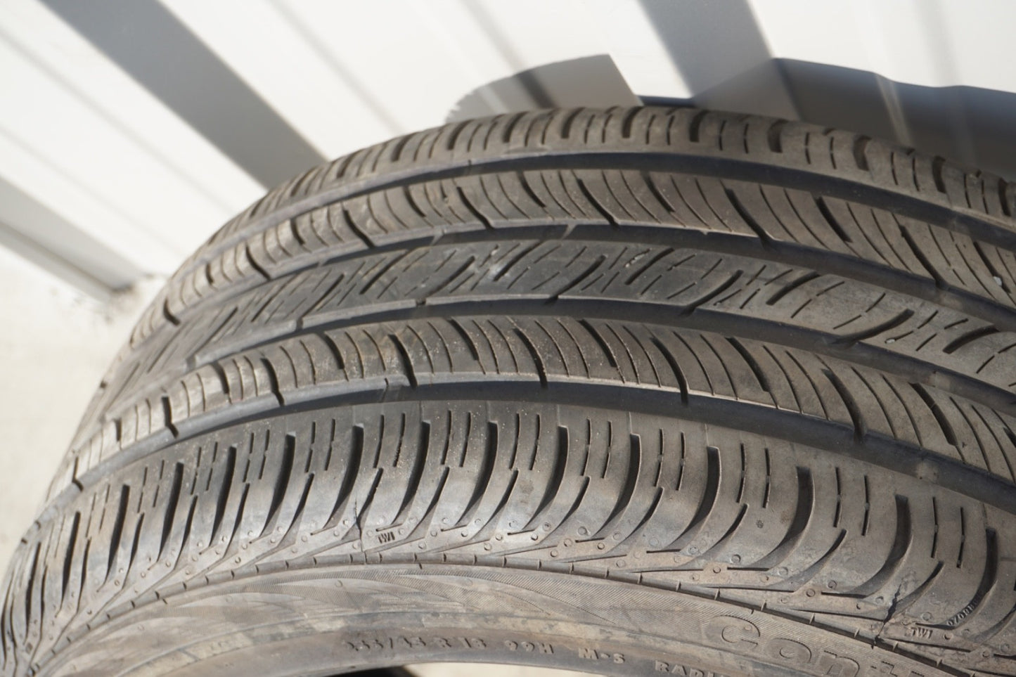 Continental Conti Pro Contact 255/45R18 99H Tire (QTY 1) 6/32