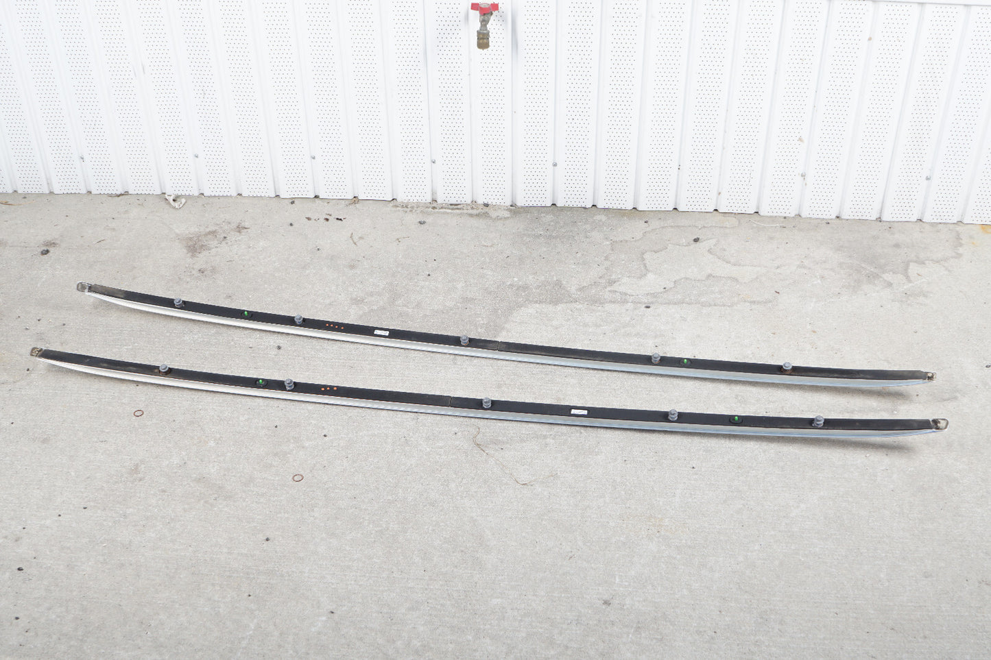 2007 - 2009 AUDI Q7 LEFT AND RIGHT LUGGAGE ROOF RACK OEM