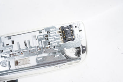 2008 - 2014 Mercedes Benz W204 C350 C300 Rear Overhead Dome Light A2048204901