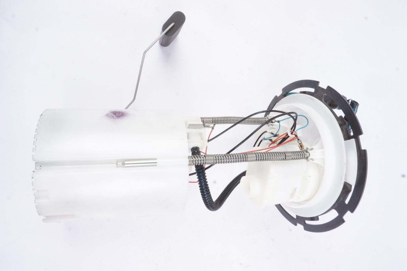 10 - 15 Mercedes W207 E350 Gas Fuel Pump OEM